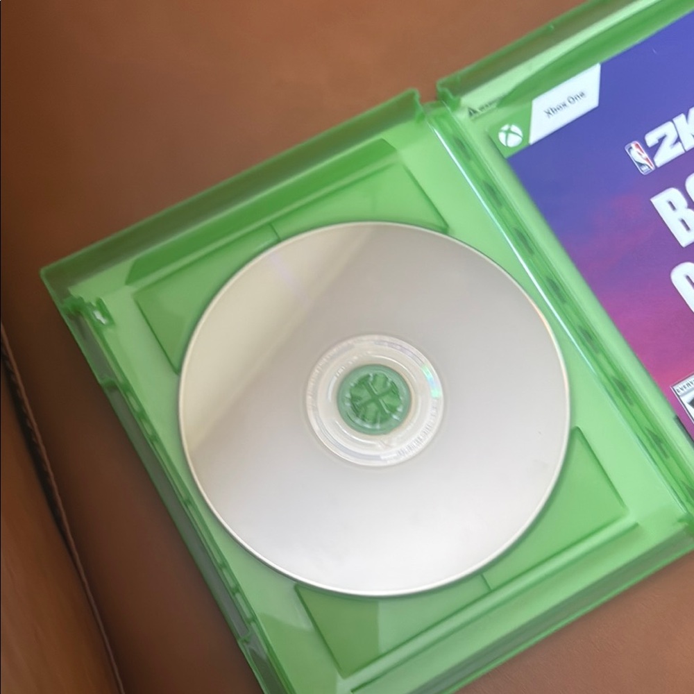 NBA 2K23 Xbox One Game - Picture 4 of 4